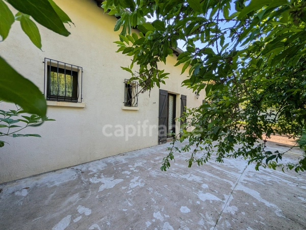 Maison 3 niveaux – 161 m² habitables – fort potentiel de rénovation