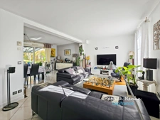 Maison à vendre 7 pièces P7 FONTENAY LE FLEURY (78)