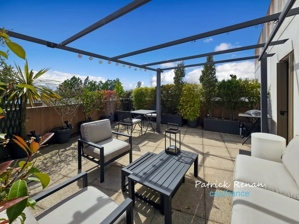 Appartement à vendre 3 pièces, T3,  LE CHESNAY ROCQUENCOURT (78), terrasse, 2 parkings