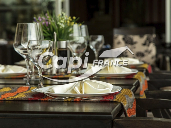 Fonds de commerce bar restaurant brasserie à vendre SAINT CYR L'ECOLE (78) Licence IV Terrasse