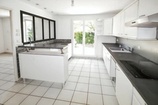 MAISON INDIVIDUELLE COUP DE COEUR  À VENDRE – 7 PIÈCES – 138 m² – CENTRE-VILLE DE PLAISIR (78)