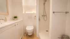 Appartement 3 pièces avec rooftop et deux box fermés SAINT TROPEZ (83)