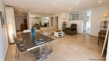 Appartement 3 pièces avec rooftop et deux box fermés SAINT TROPEZ (83)