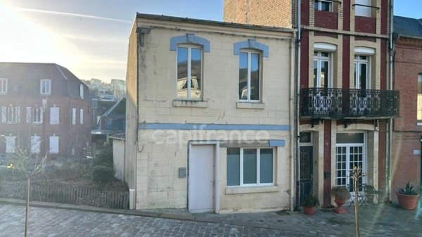 AULT (80)  - Coeur de ville et bord de mer - Maison T3