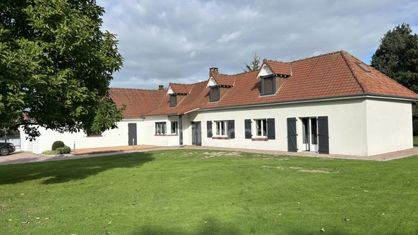 NORMANDIE - Maison à vendre 10 pièces MONCHY SUR EU (76)
