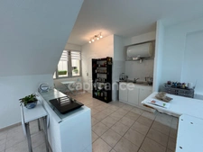 MURS GRAND LOCAL COMMERCIAL – professions libérales possibles – 164 m² – TERRASSE / 2 PARKINGS