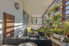 BEL APPARTEMENT 4 pièces magnifiquement décoré avec terrasse / sans travaux - Box fermé possible