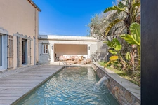 Mougins / à vendre Propriété type MAZET avec dépendance, piscine et garage pour 2 véhicules