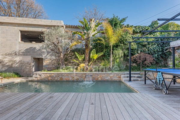 Mougins / à vendre Propriété type MAZET avec dépendance, piscine et garage pour 2 véhicules