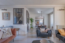 Mougins / à vendre Propriété type MAZET avec dépendance, piscine et garage pour 2 véhicules