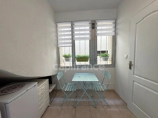 MURS GRAND LOCAL COMMERCIAL – professions libérales possibles – 164 m² – TERRASSE / 2 PARKINGS