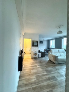 À Vendre – Bel Appartement F4 avec en bonus une Cave et un Box intérieur – Idéal Famille ou Investisseur