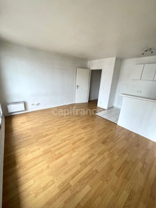 À Vendre – Bel Appartement F2 très propre avec une place de Parking – Idéal pour un jeune couple, un personne seule ou des Investisseurs