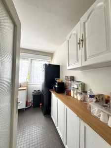 À vendre - Appartement F4 de 66,34 m2 avec une cave - Opportunité à saisir à AVON (77)