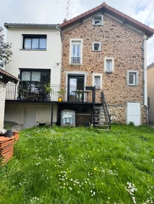 Belle maison familiale 6 pièces à vendre – 115 m² avec jardin et garage double – Aulnay-sous-Bois 12 minutes de Paris