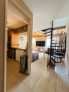 À Vendre – Bel Appartement en duplex - F5 avec une terrasse et Parking privatif – Idéal pour une grande famille ou Investisseur