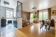 À VENDRE – Bel appartement F3 de 69 m² avec balcon, parking & ascenseur – Bobigny au porte de Paris