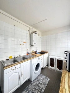 À vendre - Appartement F4 de 66,34 m2 avec une cave - Opportunité à saisir à AVON (77)