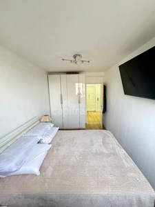 À Vendre – Bel Appartement F4 entièrement rénové avec Cave et Parking – Idéal pour Famille ou Investisseur