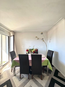 Appartement à vendre spacieux F4 avec deux balcons