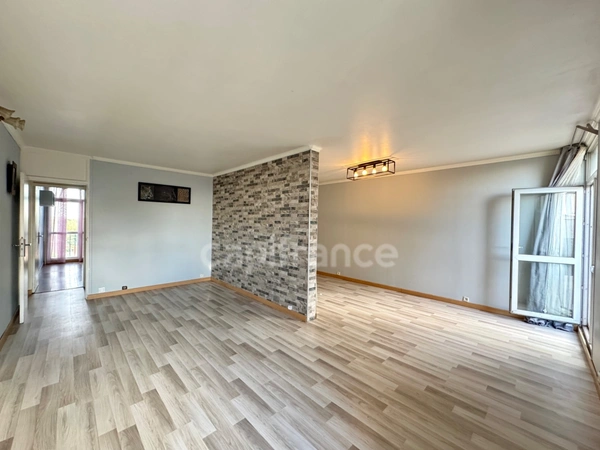 Appartement à vendre, 5 pièces, de 86 m² pour une famille qui aime l'espace ou pour un bel investissement locatif