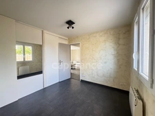 Belle maison familiale de 7 pièces  à vendre - 110 m² avec jardin et garage - BUCHELAY (78) 7 minutes de Mantes-la-Jolie