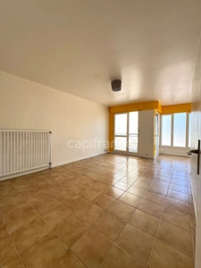 À Vendre – Bel Appartement F3 presque rénové avec Cave et Parking – Idéal Famille ou Investisseur