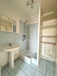 À Vendre – Bel Appartement F2 très propre avec une place de Parking – Idéal pour un jeune couple, un personne seule ou des Investisseurs