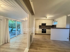 Maison à vendre 3 pièces de 48 m² à NARGIS (45) dans un domaine avec accès piscine - limitrophe de l'Île-de-France (Paris)