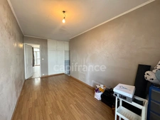 Appartement à vendre, 5 pièces, de 86 m² pour une famille qui aime l'espace ou pour un bel investissement locatif