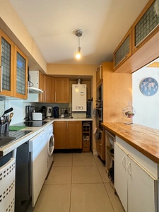 À Vendre – Bel Appartement en duplex - F5 avec une terrasse et Parking privatif – Idéal pour une grande famille ou Investisseur