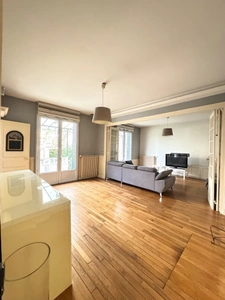 Belle maison familial 5 pièces à vendre – de 103 m² – à 12 minutes de Paris situé à AULNAY SOUS BOIS (93)