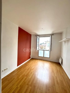 À Vendre – Bel Appartement F2 très propre avec une place de Parking – Idéal pour un jeune couple, un personne seule ou des Investisseurs