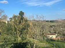 BEAUMARCHES MAISON de 1720 en pierres, 3 chambres, dans son jus, avec grange  et jardin 680m2, école et commerces de proximité, pres de MARCIAC (32)assainissement collectif