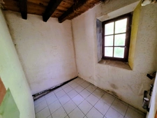 Maison à fort potentiel – 5 pièces – 121 m² habitables – Terrain 1 820 m² à SARRAGACHIES (32)