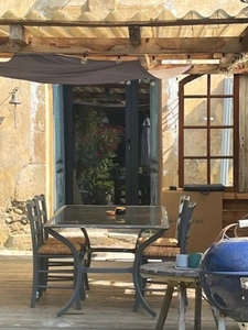 MAUBOURGUET (65) nearby: OLD FARMHOUSE on 3200m2 enclosed AND 1 apartment, mobile home, garage. Double glazing, recent shower rooms.