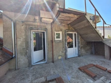 🏡  À VENDRE – Maison de ville 213 m² avec 4 appartements à finir de rénover – RISCLÉ (Gers 32)