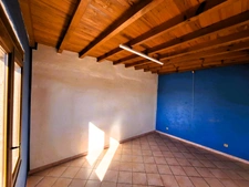 🏡 À VENDRE – Maison ancienne de 76 m² avec 2 chambres, sous-sol et cour à Vergoignan