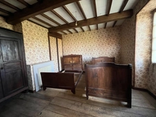 BEAUMARCHES MAISON de 1720 en pierres, 3 chambres, dans son jus, avec grange  et jardin 680m2, école et commerces de proximité, pres de MARCIAC (32)assainissement collectif