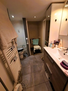 Maison familiale rénovée de 121 m² habitables + espaces complémentaires  Terrain clos de 1 417 m²