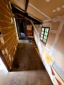 Maison à fort potentiel – 5 pièces – 121 m² habitables – Terrain 1 820 m² à SARRAGACHIES (32)