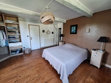 RISCLE et AIRE SUR L ADOUR proche, en COTEAUX, VUE DOMINANTE, sans voisin, PROPRIETE XIXs  cosy, sur 1 ha, sans travaux