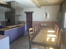MAUBOURGUET (65) nearby: OLD FARMHOUSE on 3200m2 enclosed AND 1 apartment, mobile home, garage. Double glazing, recent shower rooms.