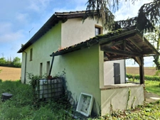 Maison à fort potentiel – 5 pièces – 121 m² habitables – Terrain 1 820 m² à SARRAGACHIES (32)