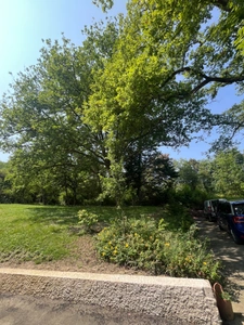 PLAISANCE du Gers(32) : ELEGANTE MAISON D'ARCHITECTE 185m2, sans travaux, 6.900m2 de terrain arboré, grande piece de vie, 4  chambres, cheminée, une valeur süre....