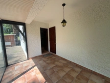 PLAISANCE du Gers (32) and MAUBOURGUET (65): ELEGANT ARCHITECT-DESIGNED HOUSE 185m2, no work required, 6,900m2 of wooded land, large living room, 4 bedrooms, fireplace, a sure value....