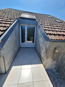 🏡  À VENDRE – Maison de ville 213 m² avec 4 appartements à finir de rénover – RISCLÉ (Gers 32)