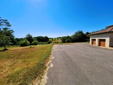 Maison d'architecte de 250 m²  4 chambres Terrain de plus de 5 000 m² Proche Paisance et Nogaro 