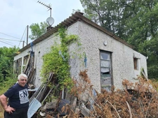 🏡 ANCIENNE MAISON À RÉNOVER DE 50 m² SUR UN MAGNIFIQUE TERRAIN DE 5 000 m² AVEC VUE SUR LES COTEAUX ET LES PYRÉNÉES !
