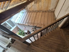 🏡 URGENT  IMMEUBLE À VENDRE AU CŒUR DU CENTRE HISTORIQUE DE MIÉLAN !💥 50 000 €  PRIX FERME ET NON NÉGOCIABLE !